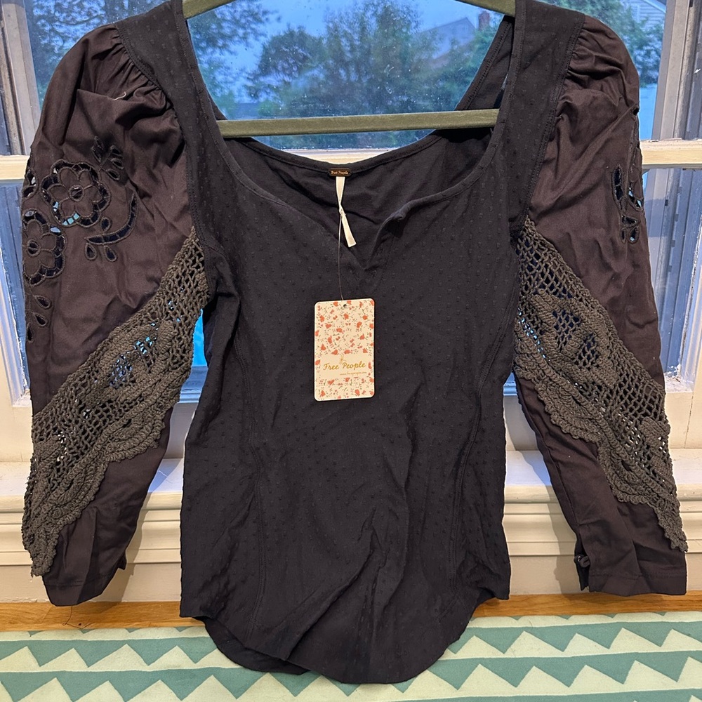 Free People Embellished Navy Puff Sleeve Top - Picture 1 of 5